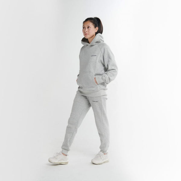 Essential Sweatpant - Light Grey